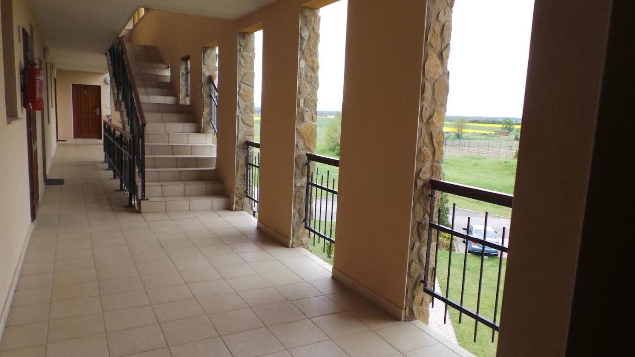 Chance Apartman-Birdland Villapark Buekfuerdo Exterior foto